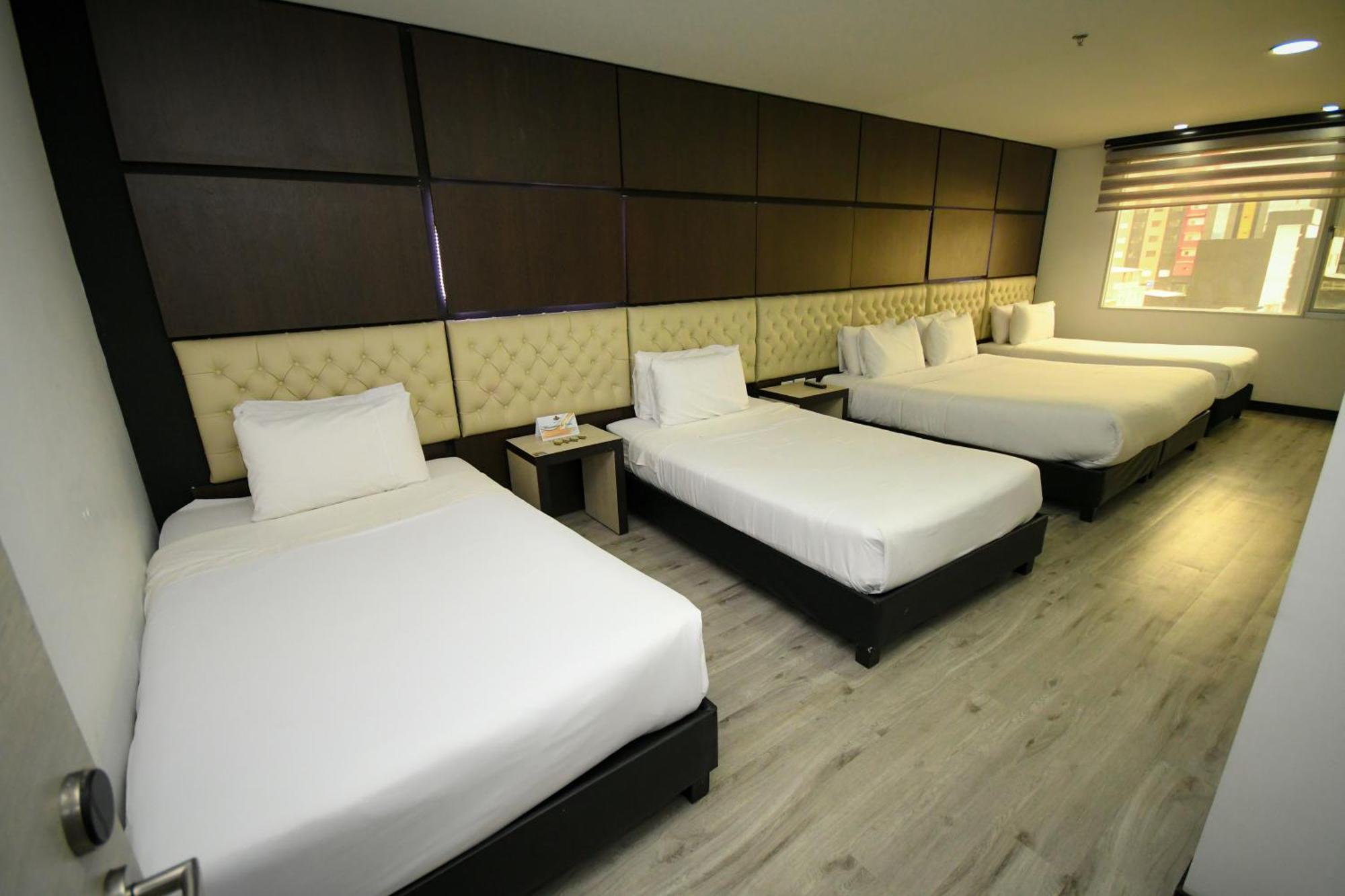 Hotel American Visa Tower โบโกตา ภายนอก รูปภาพ
