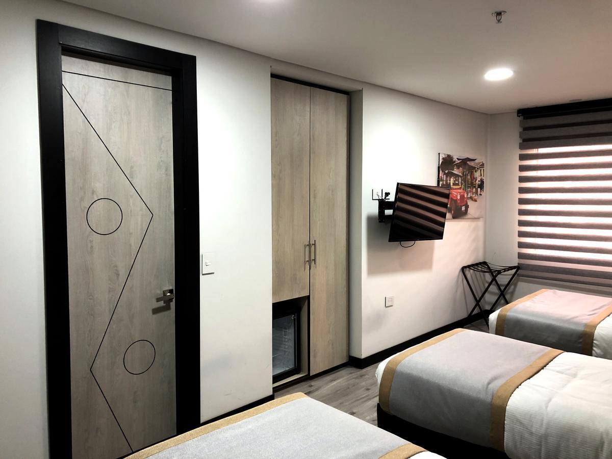 Hotel American Visa Tower โบโกตา ภายนอก รูปภาพ