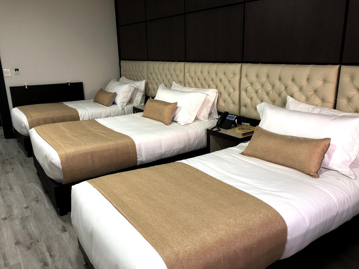 Hotel American Visa Tower โบโกตา ภายนอก รูปภาพ