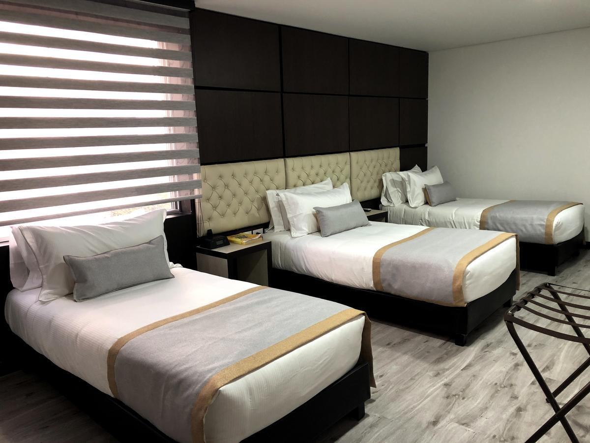 Hotel American Visa Tower โบโกตา ภายนอก รูปภาพ
